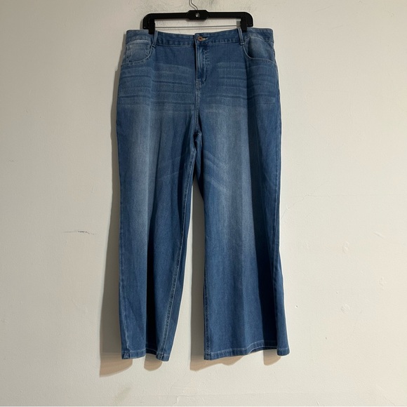 HALARA Denim - Halara Wide Leg High Rise Medium Wash Jeans Size 1x Stretch